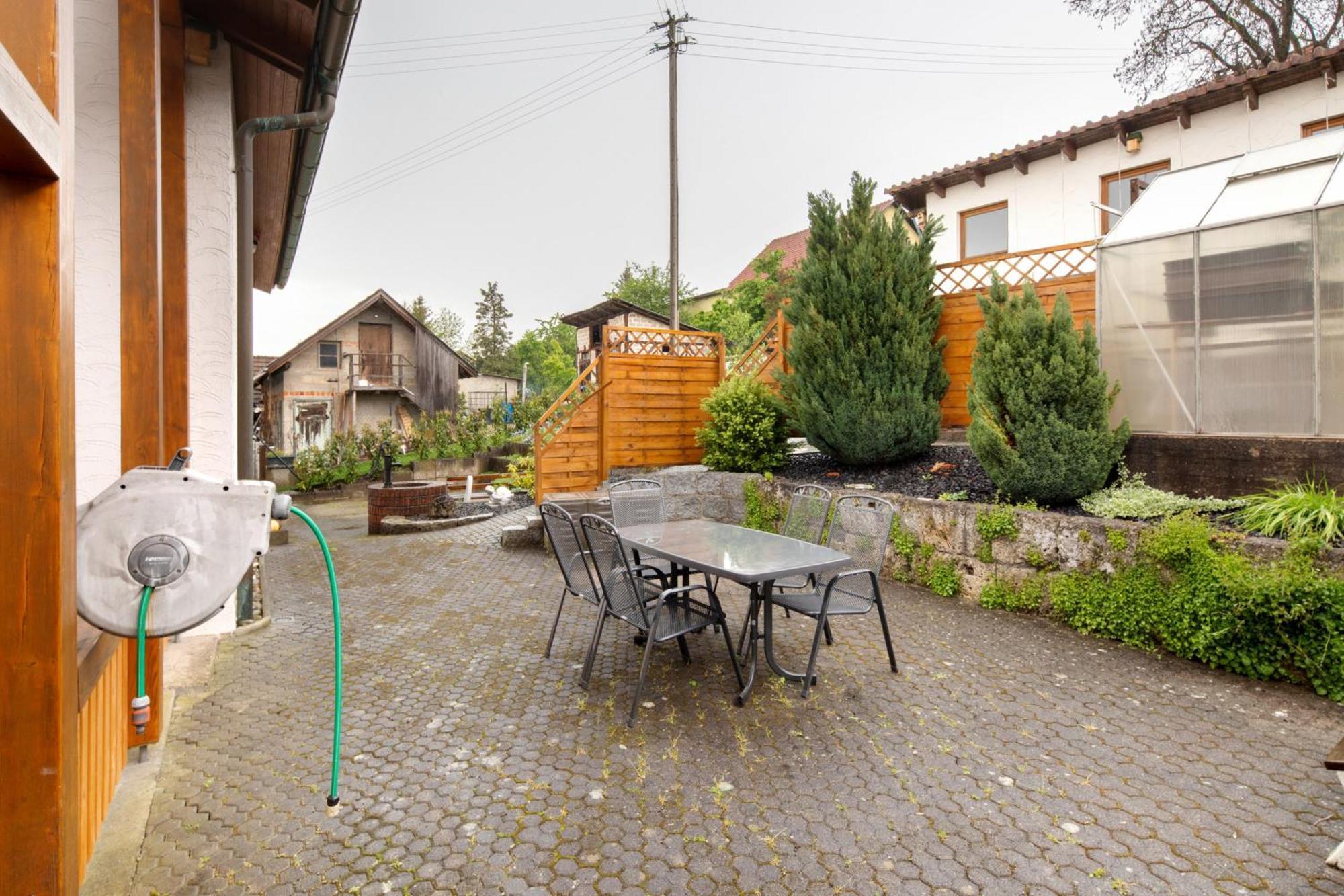 Ferienhaus Doris Bad Urach Esterno foto